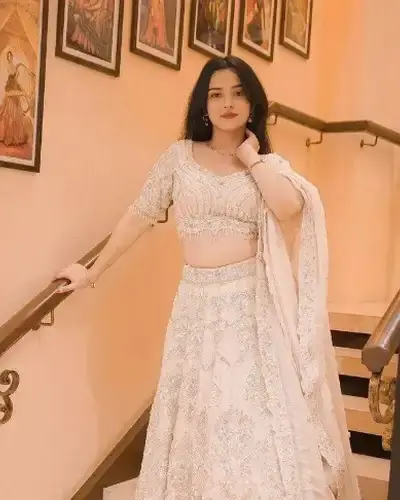 Escort Ranapur